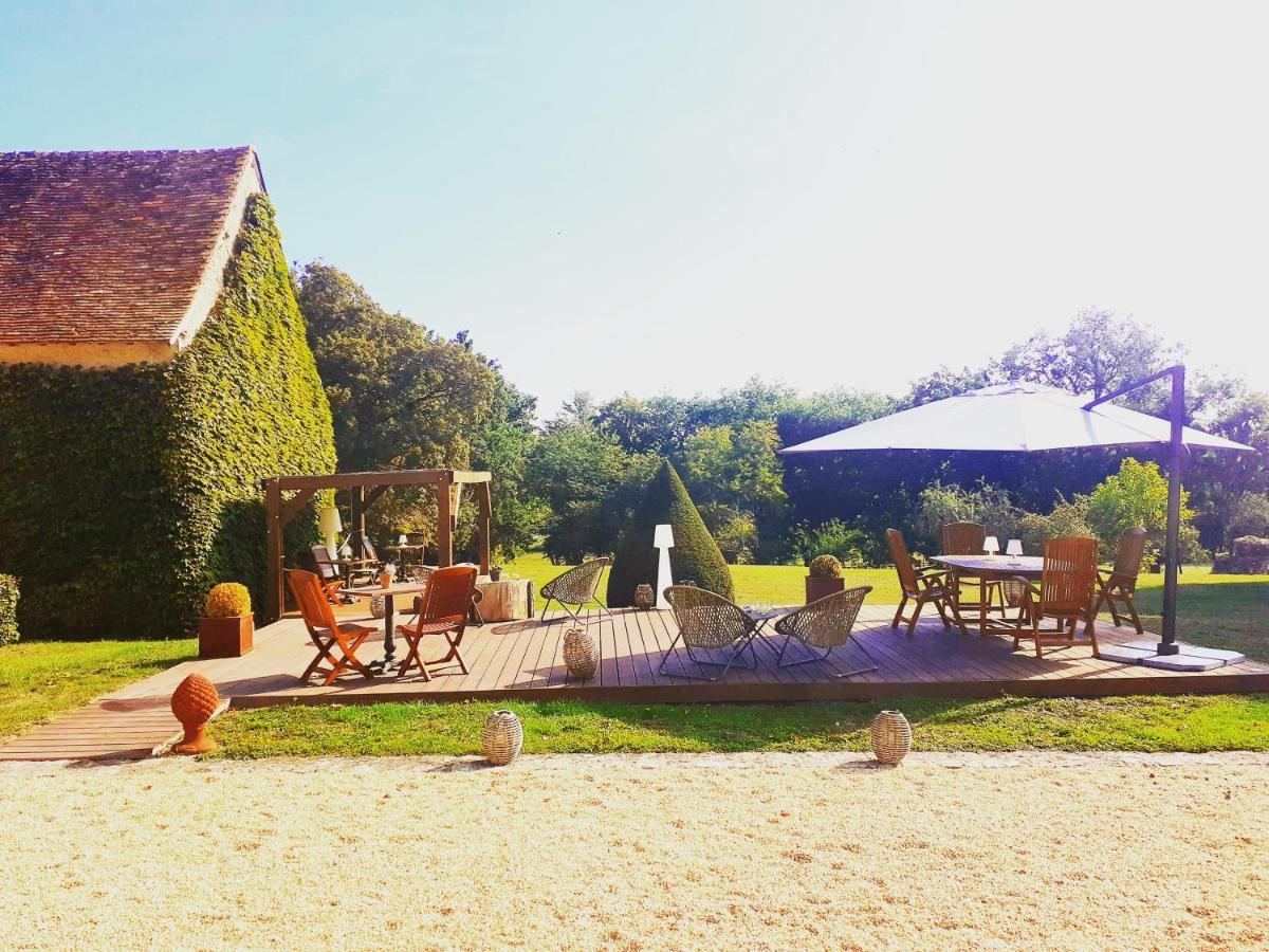 Domaine De La Limetiere Neuvy-le-Roi Exterior foto